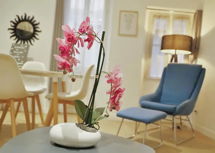 L\'Escapade, Appartement Cosy Au Coeur De Grasse